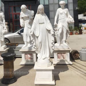 Holy Mary sculpture